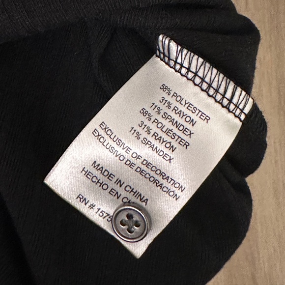 Tahari men’s medium black polo- New with Tags! - Picture 5 of 6